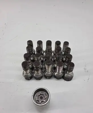Nuts/bolts