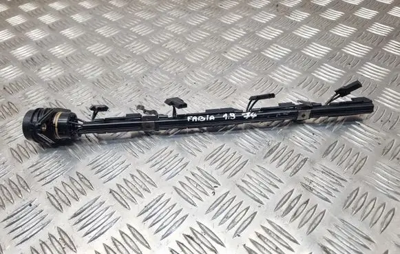 Skoda Fabia Mk1 (6Y) Fuel injector wires 038971803