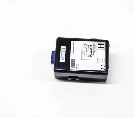 Toyota Yaris Keyless (KESSY) go control unit/module 61B702000 897400D100