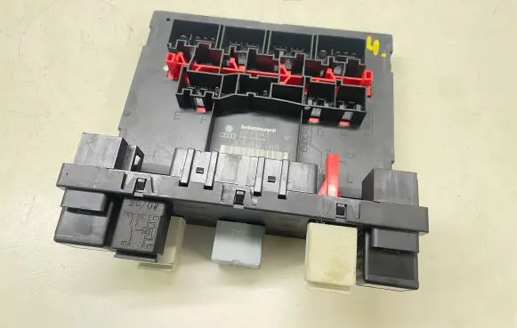 Volkswagen PASSAT B6 Comfort/convenience module 3C0937049AE