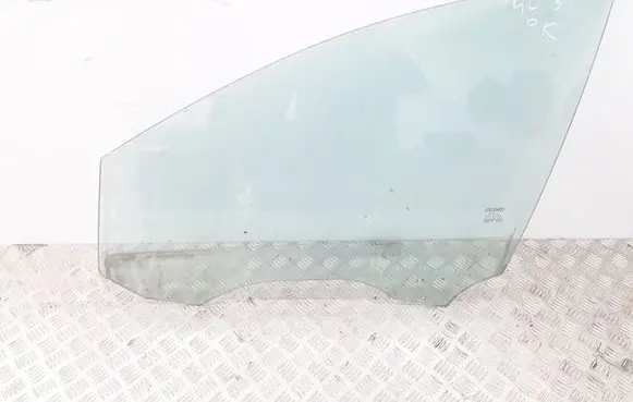 Fiat Croma Front door window glass four-door