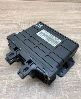 Audi A4 S4 B5 8D Gearbox control unit/module 01N927733DG 5WK33254 K01