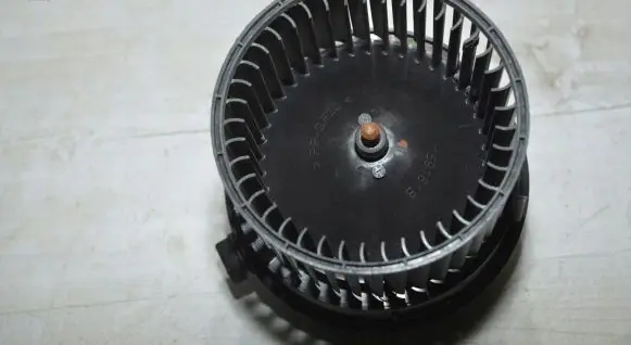 Dacia Duster II Heater fan/blower 56180000 5618000