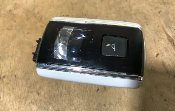 Peugeot 508 Rear seat light 9670880177 8956440