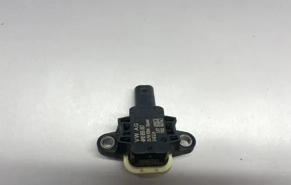 Audi A8 S8 D4 4H Airbag deployment crash/impact sensor 4H0955557