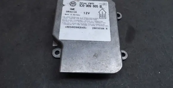 Volkswagen PASSAT B5.5 Airbag control unit/module 1C0909695B 5WK43124