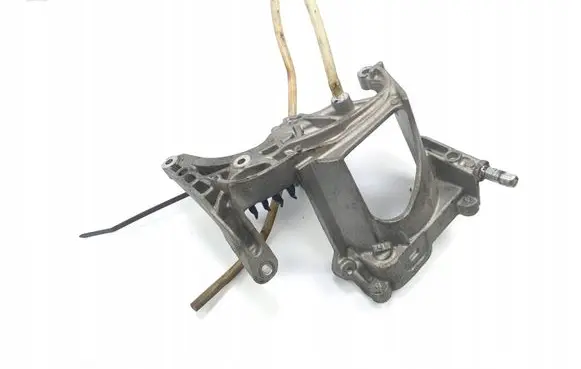 Peugeot 308 Engine mounting bracket 9678325480