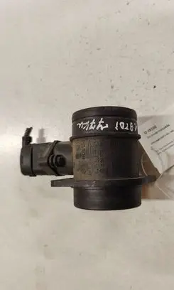 Volkswagen Golf V Mass air flow meter 0281002531 038906461B