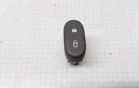 Renault Clio II Central locking switch button 