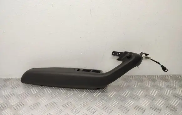 Audi A6 S6 C6 4F Armrest 4F1867105A