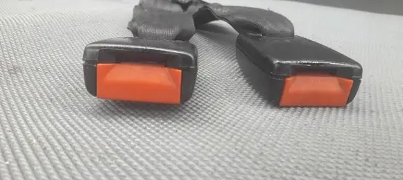 Ford Escort Rear seatbelt