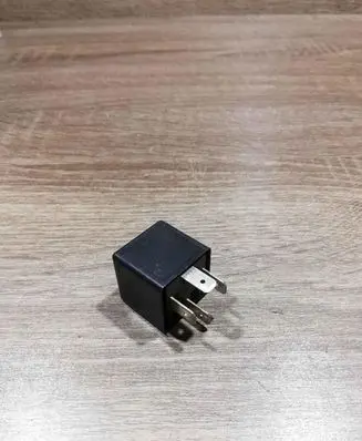 Opel Vectra B Other relay 90464760