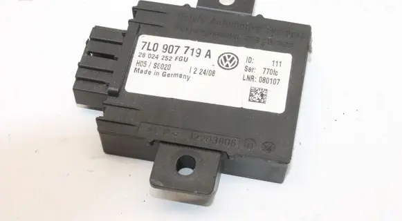 Volkswagen Touareg I Other devices 7L0907719A