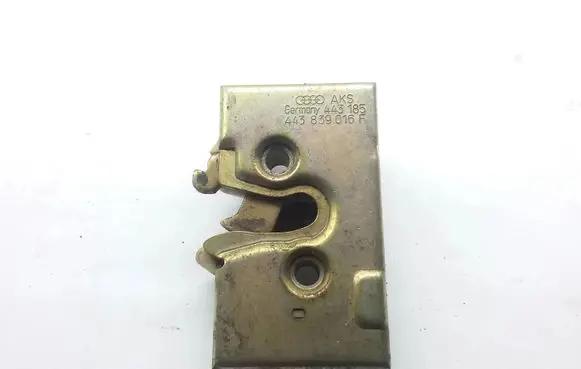 Audi 100 200 5000 C3 Rear door lock 443839016F 443185