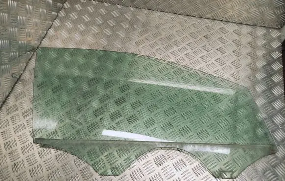 Volkswagen Polo V 6R Front door window glass four-door 6R0845202A