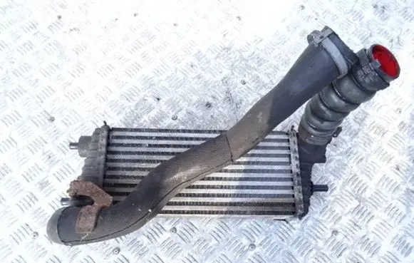 Ford Focus Intercooler radiator