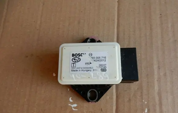 Subaru Outback ESP acceleration yaw rate sensor 27542AG012 40289