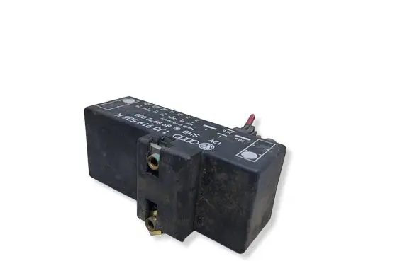 Volkswagen Golf IV Coolant fan relay 1J0919506KKASACJ 1J0919506K
