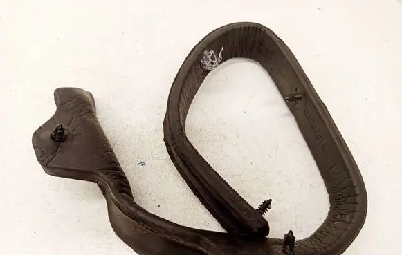 Chrysler Pacifica Rubber seal rear door 68280519A