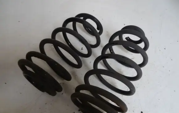Opel Astra J Rear coil spring