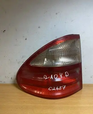 Mercedes-Benz E W210 Rear/tail lights A2108205364 C2687