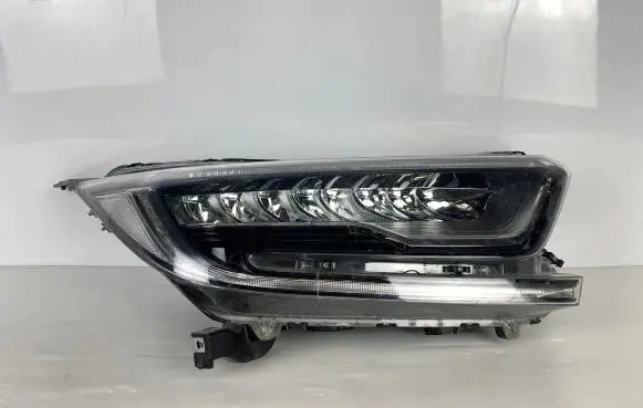 Honda CR-V Headlight/headlamp