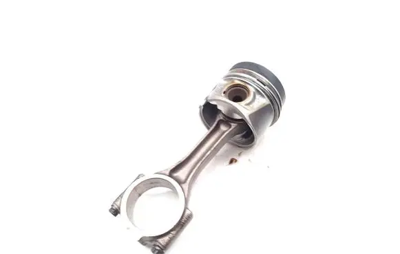 Seat Exeo (3R) Piston with connecting rod CAGA