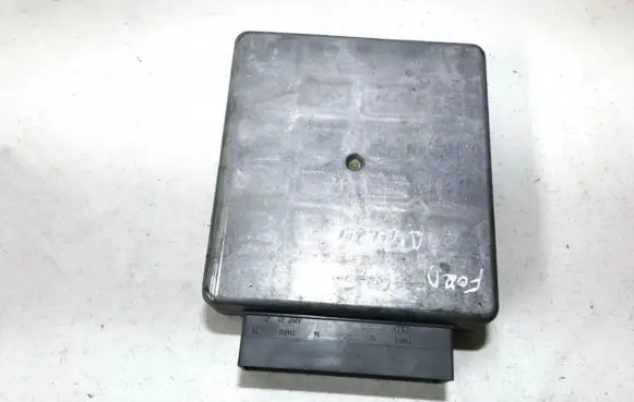 Ford Focus Engine control unit/module xs4f12a650fab xs4f-12a650-fab