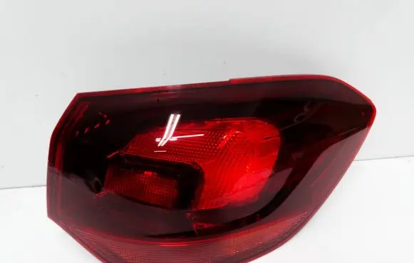 Opel Astra J Rear/tail lights 13314051