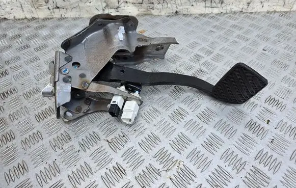 Infiniti QX60 L50 Brake pedal 961431193