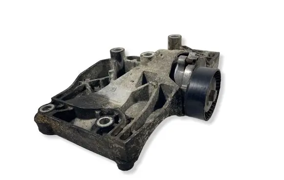 Opel Insignia A A/C compressor mount bracket 55562863