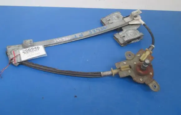Volkswagen Polo III 6N 6N2 6NF Rear door window regulator with motor