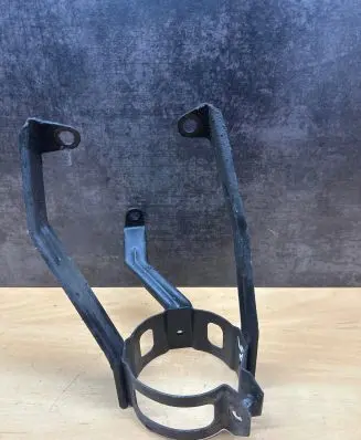 Audi A4 S4 B5 8D Fuel filter bracket/mount holder 8D0201987