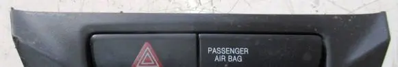 Suzuki Baleno IV Hazard light switch
