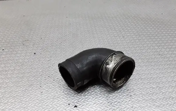 Intercooler hose/pipe