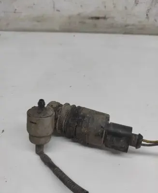 Audi A6 S6 C6 4F Windshield washer spray nozzle 