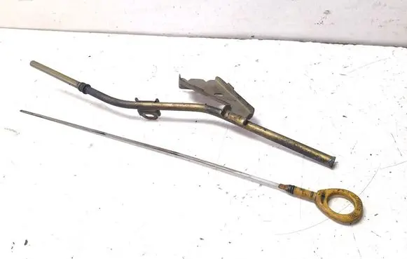 Toyota Corolla Verso AR10 Oil level dip stick 