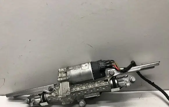 BMW 8 G14 Steering rack 6890677