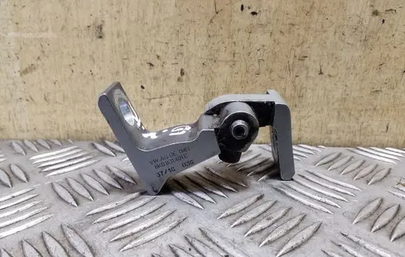 Audi A4 S4 B8 8K Rear door upper hinge 8K0831401E