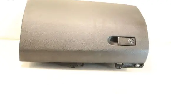 Mercedes-Benz E W212 Glove box