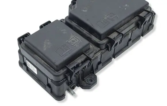 Land Rover Evoque II Fuse module K8D214A073AD 35291724 0005117
