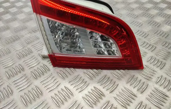 Peugeot 508 Tailgate rear/tail lights 9686780580