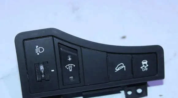 KIA Sportage ESP (stability program) switch 