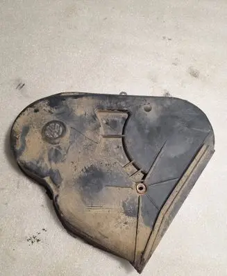 Volkswagen PASSAT B3 Timing belt guard (cover) 068109123F