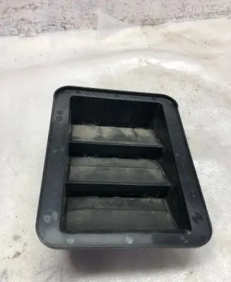 Mitsubishi Eclipse Cross Quarter panel pressure vent Mr360284