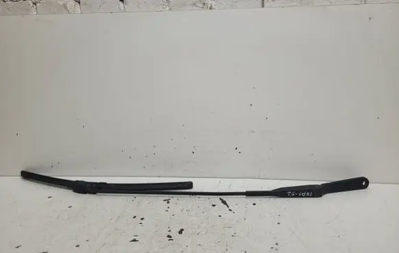 Renault Trafic I Front wiper blade arm 7700311584 91165491