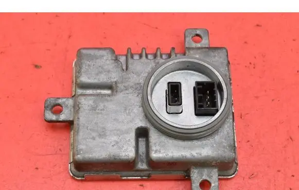 Audi A4 S4 B8 8K Voltage converter/converter module 8K0941597C