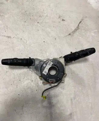Nissan Micra Wiper turn signal indicator stalk/switch 25560 AX702 4903
