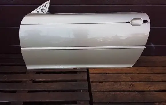 Door (2 Door Coupe)