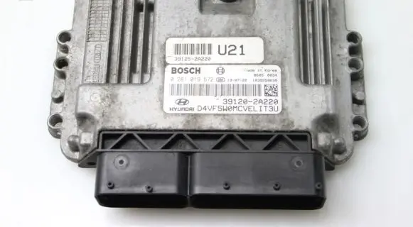 Hyundai i40 Engine control unit/module 391202A220